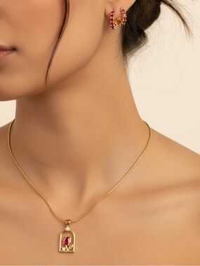 Windowsill Red Tulip 18k Gold Plated Pendant Necklace. New.
